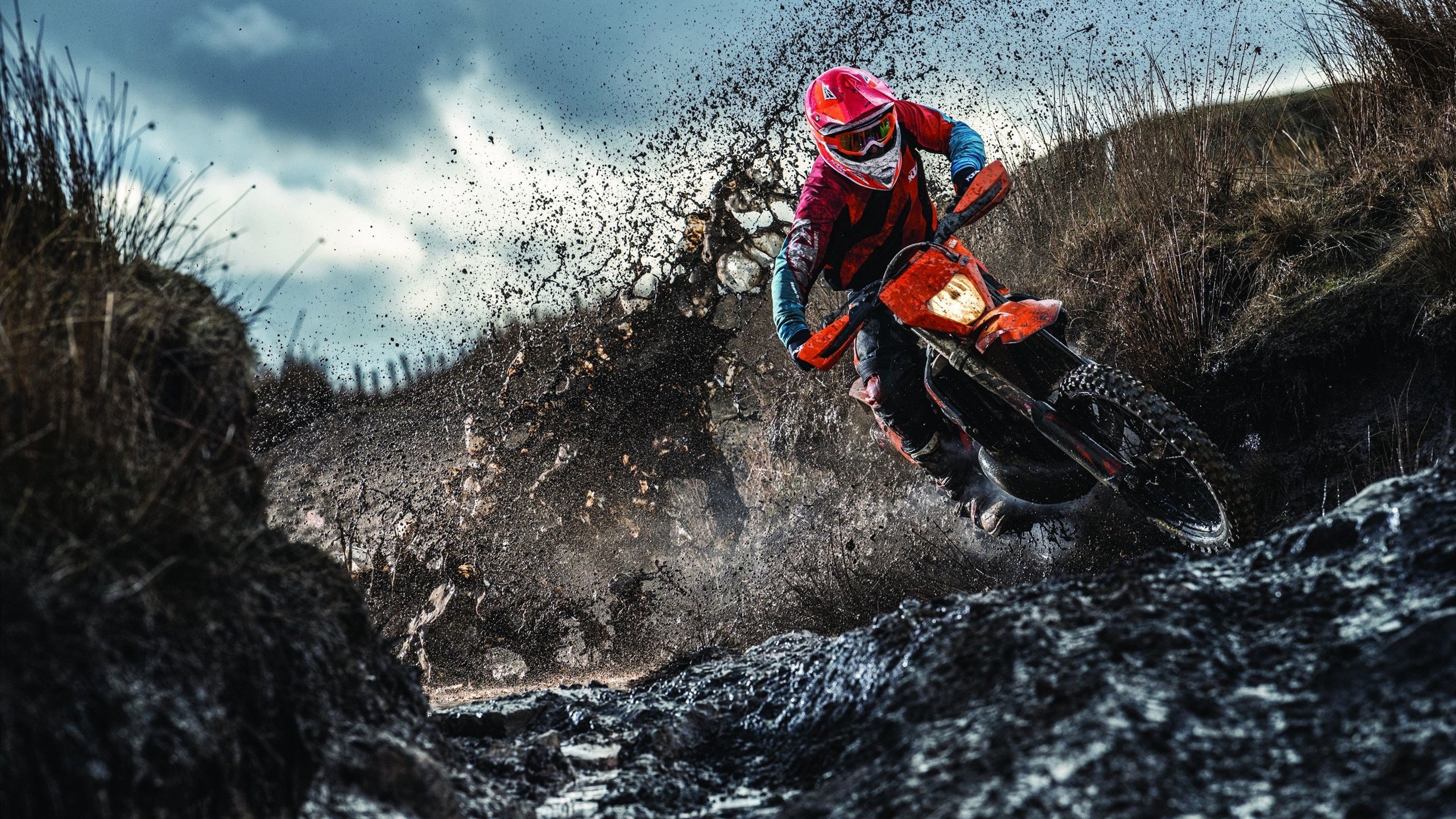 战术解码,韩国队对阵亚特兰大联,赖斯如何成为攻防转换的绝对核心?