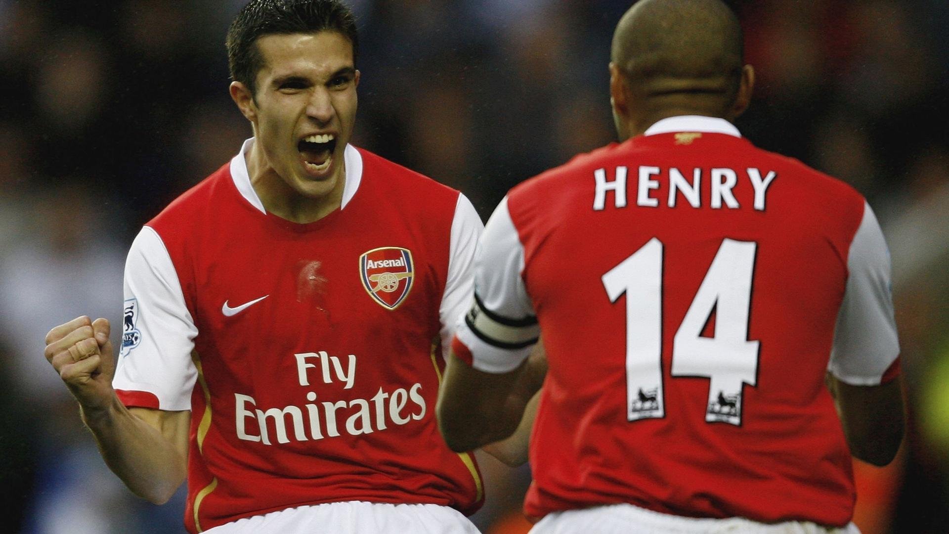 蒂亚戈逆境爆发!比利亚雷亚尔绝境斩落那不勒斯,欧战奇迹再现